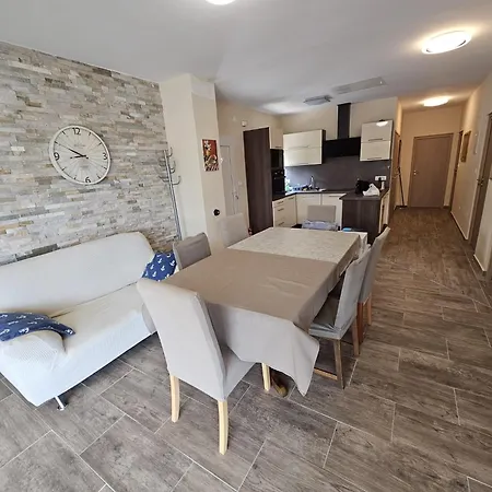 Bela Apartment