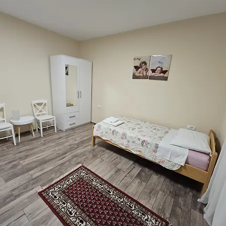 Apartment Bela *